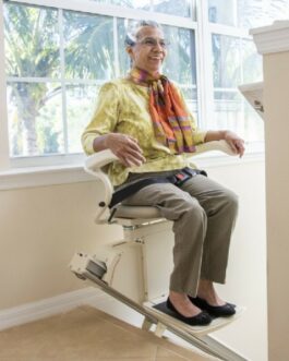 Harmar Pinnacle SL300 Straight Stair Lift